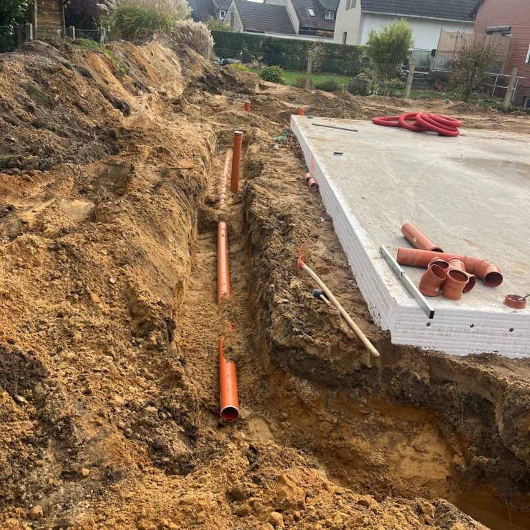 Hof- und Einfahrtsbefestigung mit Sandplatten in Burgdorf & Region Hannover – Sandplattenverlegung von Vier Jahreszeiten Gartenservice.